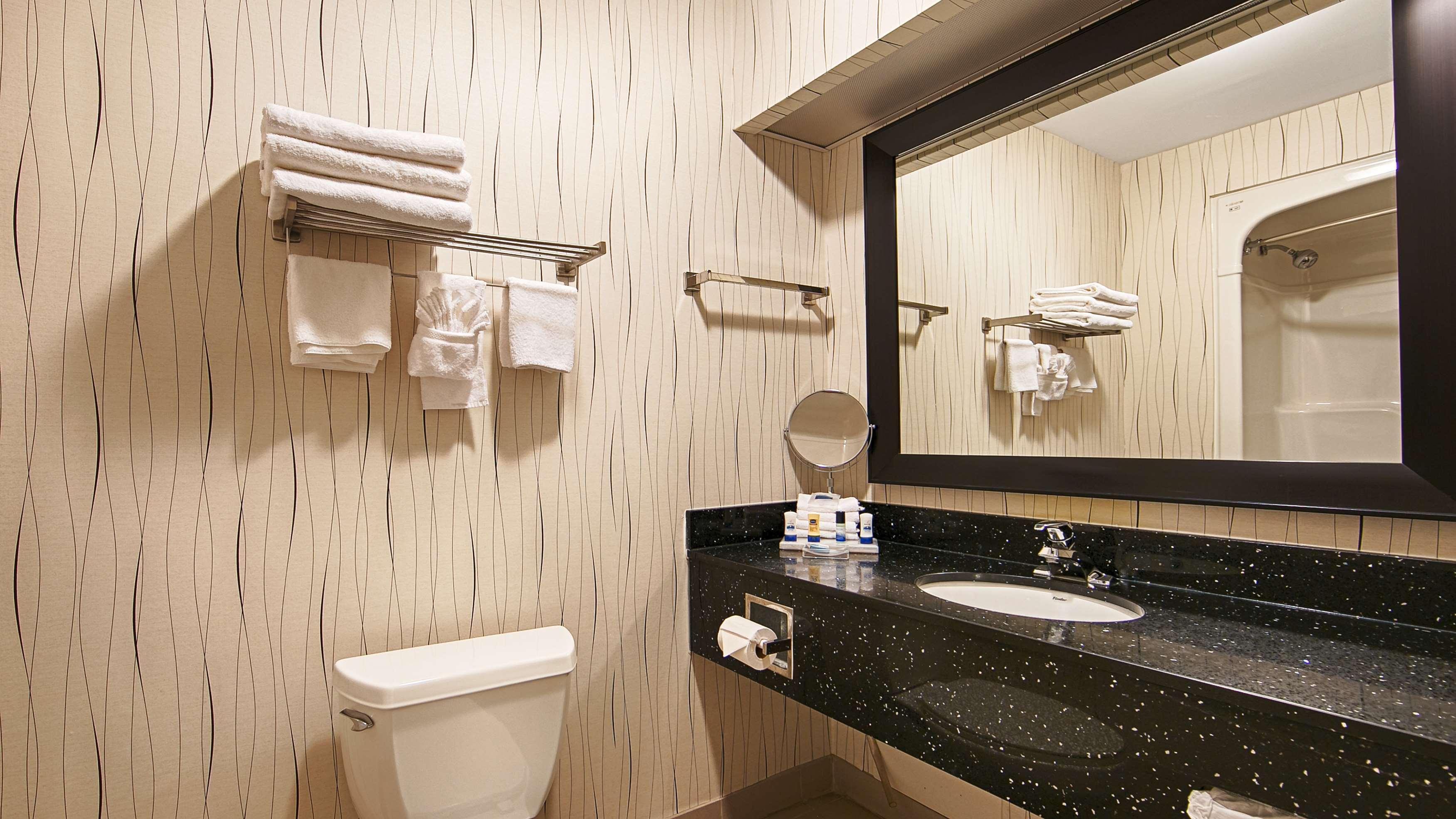 Best Western Plus Travel Hotel Toronto Airport Kültér fotó